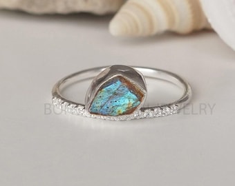 Raw Labradorite Sterling Silver Ring: Dainty Boho Artisan Jewelry
