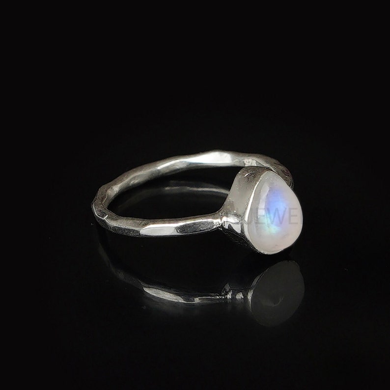 Tear Drop Moonstone Ring, Hammered Texture Band, Cabochon Ring, Crystal Stone Silver Jewelry, Blue Fire Moonstone, July Birthstone, Gift. image 4