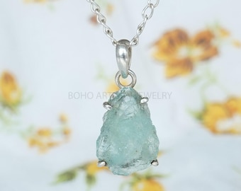 Aquamarine Crystal Pendant, Raw Aquamarine Necklace Pendant, Raw Gemstone Jewelry, March Birthstone, Healing Crystal, Gift for Her