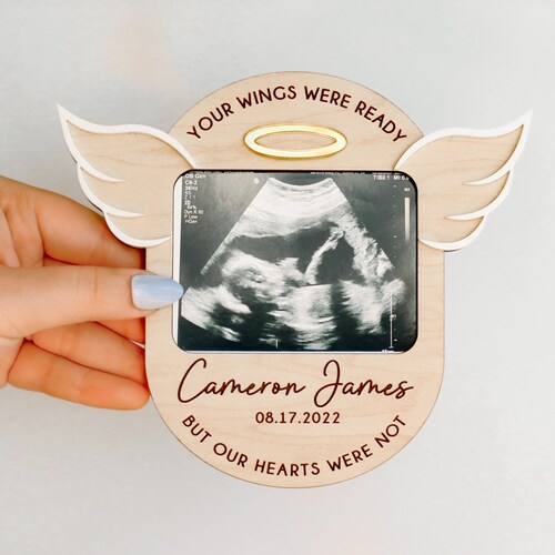 Souvenir de perte de grossesse | Cadeau fausse couche | Cadre commémoratif bébé ange | Perte du nourrisson | Ailes d'ange | Des parents en deuil