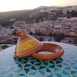 Moroccan Cooking Tagine-Traditional Moroccan Pottery Tagine-Ceramic Cooking & Serving Pot-Tangine-Ceramic Cookware-Unleaded Pottery Tagine