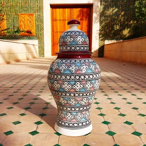 Hand Painted Moroccan Ceramic Vase-Home Decors-Ceramic Lidded Vase-Handmade Pottery Jar-Moroccan Interior Decorations-Moroccan Ceramic Vase