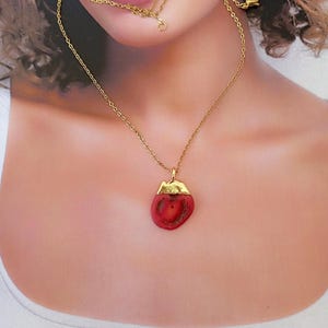 Red Coral Necklace, Single Coral Design Choker Necklace, Statement Necklace, Summer Jewelry, 14&quot;-18&quot; adjustable, 18K Gold Plated Steel Chain
