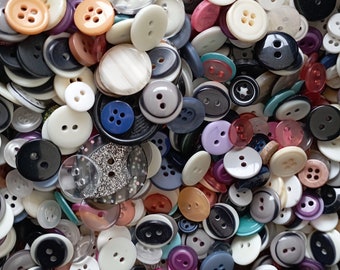 1000 psc mixed button, Lot of various buttons, Assorted Bulk Buttons, Mixed Colors Size Buttons for Crafts,Round Craft Buttons for Sewing
