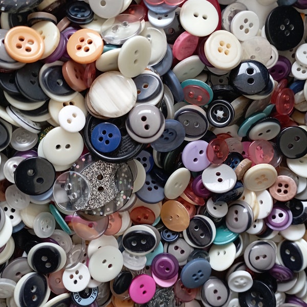 1000 psc mixed button, Lot of various buttons, Assorted Bulk Buttons, Mixed Colors Size Buttons for Crafts,Round Craft Buttons for Sewing