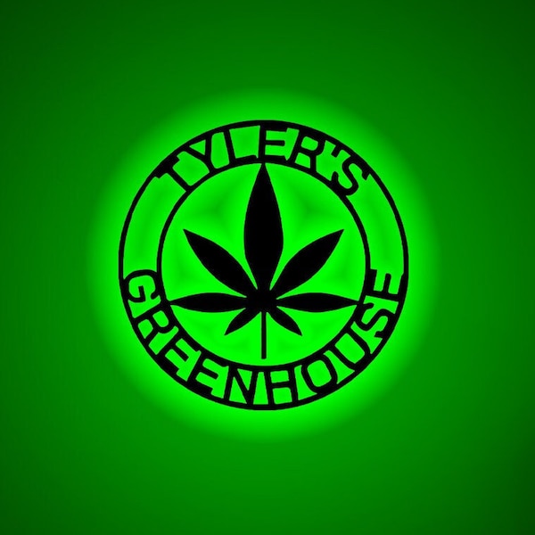 Personalisierte Unkraut Holzwand Kunst LED-Licht personalisierte Marihuana Name Schild Home Dekor Cannabis Dekoration Raucher Geburtstag