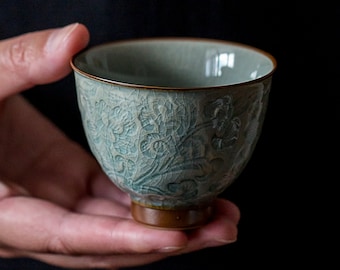 Blau glasierte keramische Teetasse, handgemachte japanische Teetasse, chinesische Kung-Fu-Tasse für Teeliebhaber