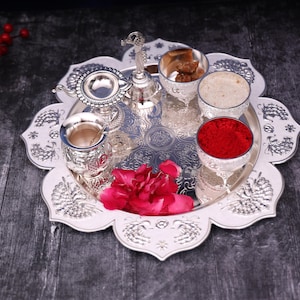 Elegant spiritueel dienblad voor gebeden en speciale gelegenheden – Duitse zilveren puja thali