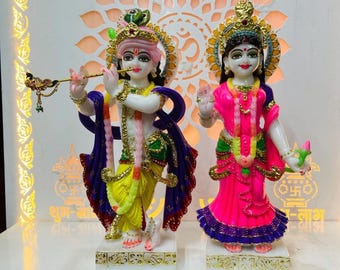 Estatua de Radha Krishna de mármol de 30 cm hecha a mano: un símbolo de amor y devoción.