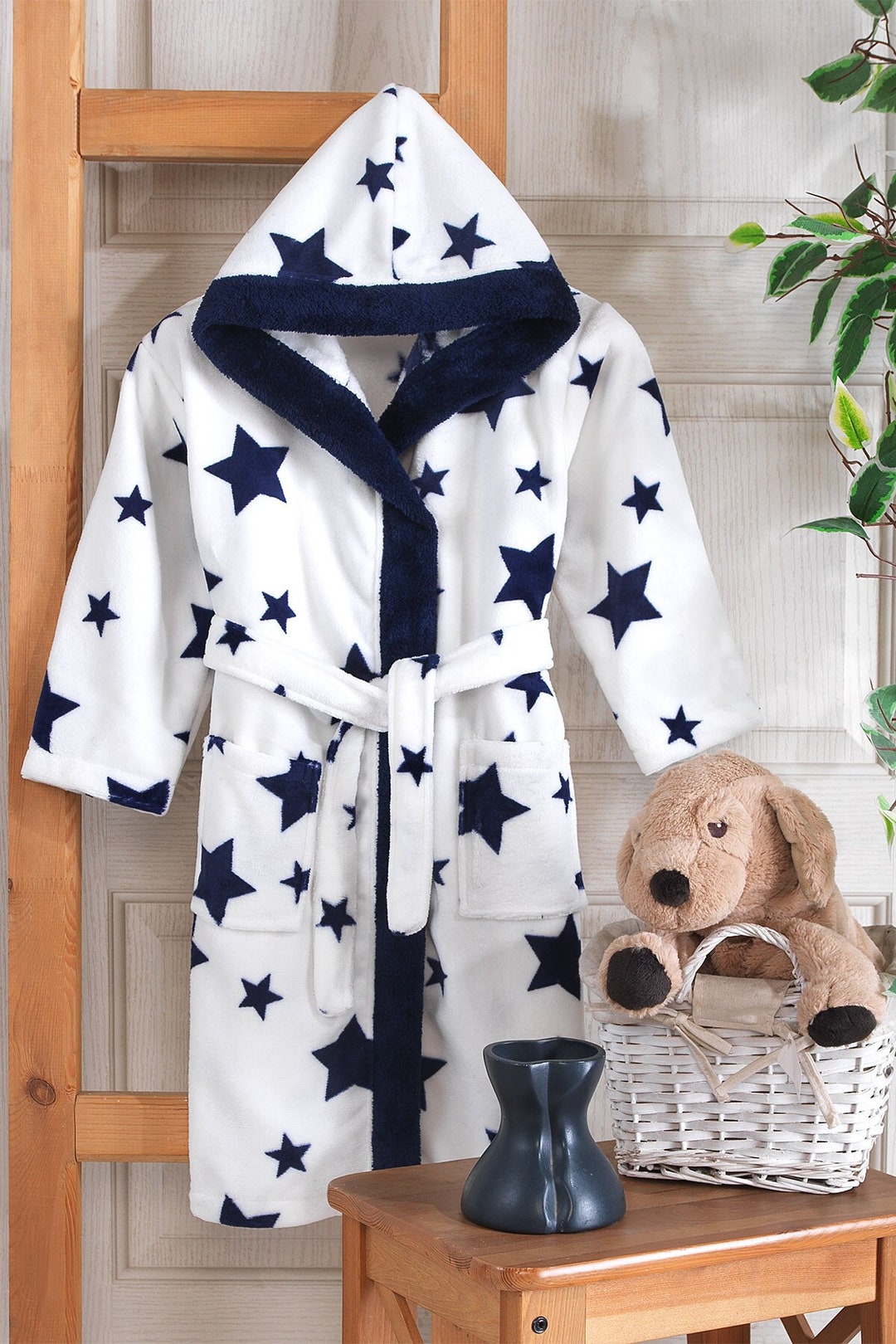 Super Soft Plush Hooded Kid's Robe Unisex Children and Kids Bathrobe ...