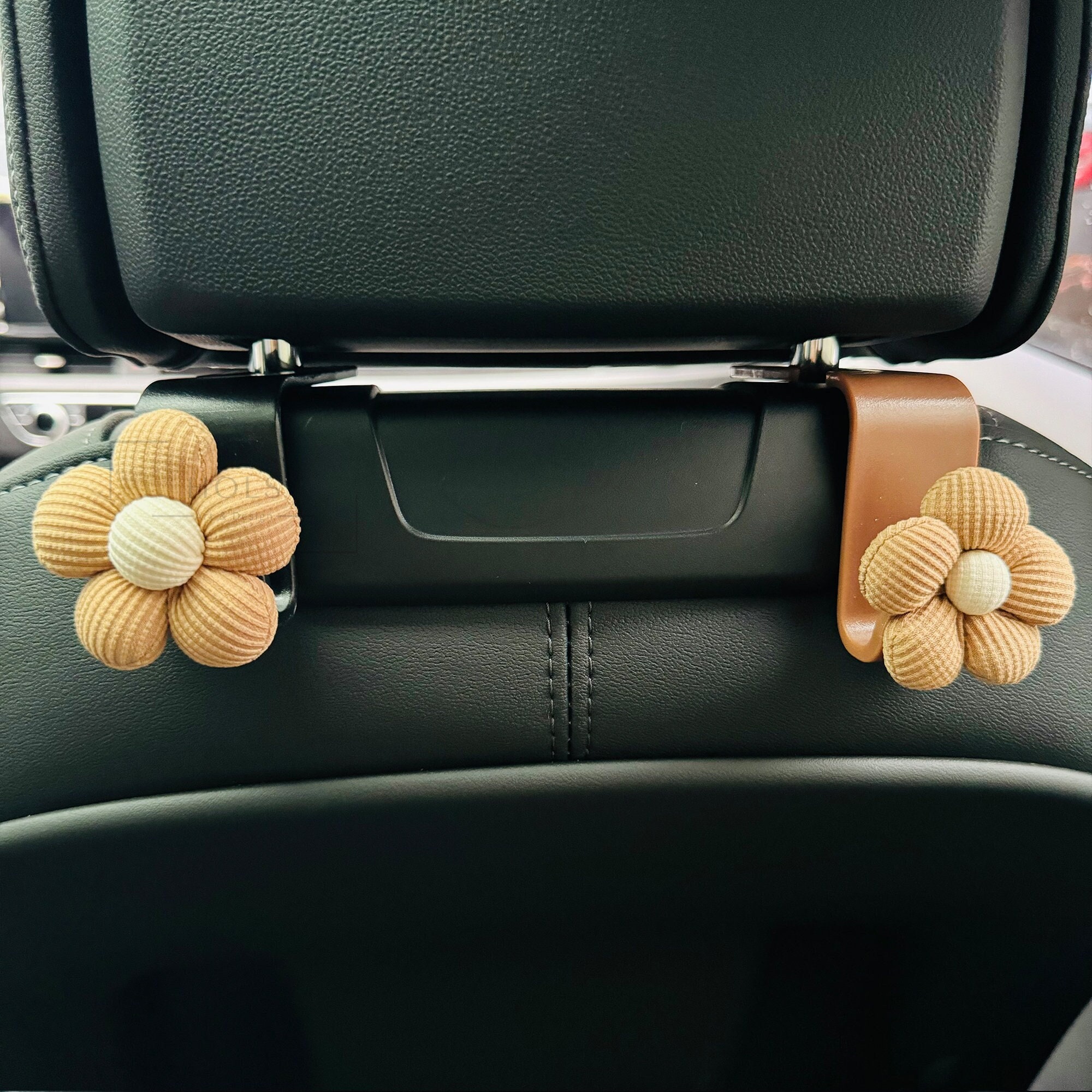 Khaki Flower Car Hook, Car Rear Seat Hook, Cute Car Headrest Hanger, Car  Interior Storage, Handmade Car Decor, Handbag Car Hook 