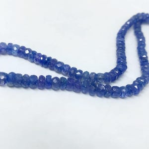 Ketting met tanzanietkralen | Natuurlijke paarse edelsteensieraden | Geboortesteen cadeau voor haar | Helende kristallen choker | Sieraden voor december