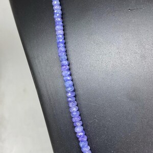 Ketting met tanzanietkralen | Natuurlijke paarse edelsteensieraden | Geboortesteen cadeau voor haar | Helende kristallen choker | Sieraden voor december