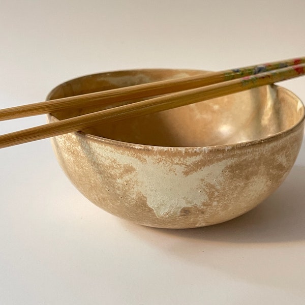 Noodle Bowls / Handmade Ceramic Bowls/ Sushi Bowls / Ceramic Noodle Bowl/ Japanese Ceramics/ Handmade Gift/ Ceramic Gift/ Gold Bows/ Brown
