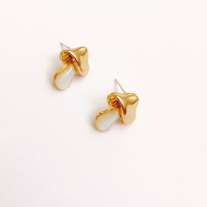 Tiny Gold Mushroom Stud Earrings, 14K Gold Tiny Mushroom Earrings, Gold Stud Earrings, Cute ...