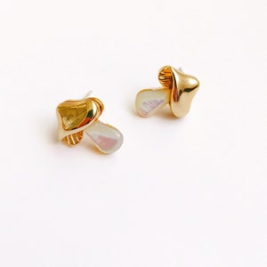 Tiny Gold Mushroom Stud Earrings, 14K Gold Tiny Mushroom Earrings, Gold Stud Earrings, Cute ...