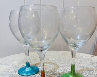 Glitter Dipped Wine Glasses