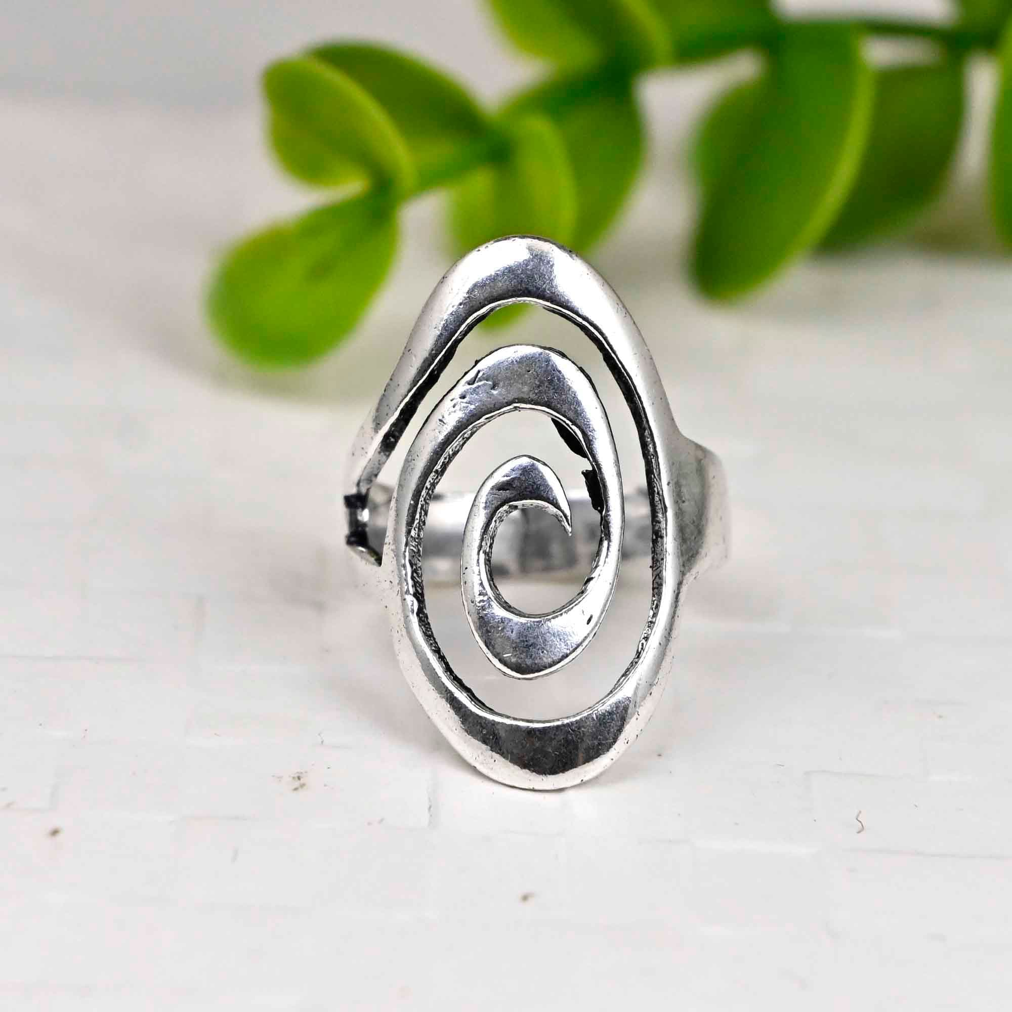 ヴィンテージ！Silver Chunky Bold Swirl Wave リング