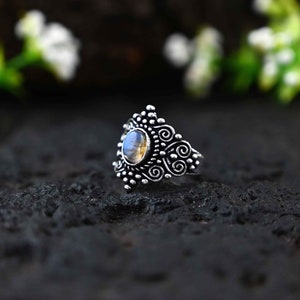 Genuine Labradorite Ring, Labradorite Silver Ring, Labradorite Ring, Labradorite Statement Ring, Labradorite Boho Ring, Raw Gemstone Ring