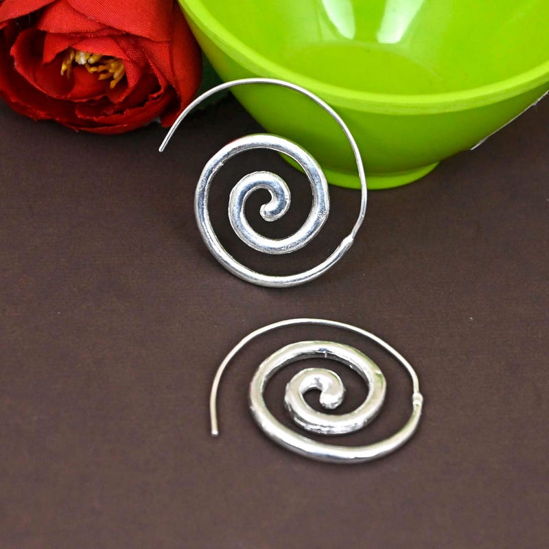Blob Earrings - Spiral