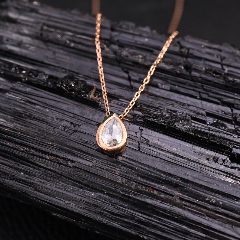 Stylish Teardrop Necklace, Dainy Teardrop Necklace, Gold Teardrop Necklace, Grandma Gift, Teardrop Necklace, Mother Gifts, Christmas Gifts image 5