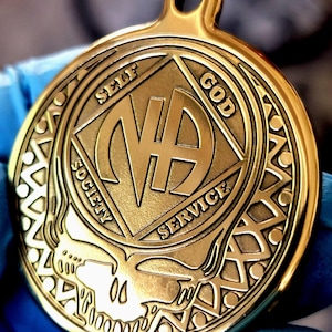 NA Stealie Personalized Recovery Anniversary Pendant