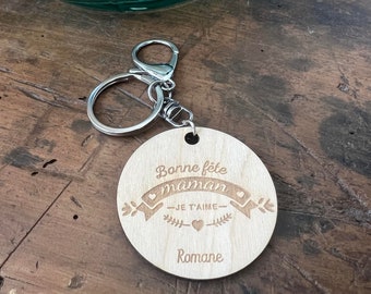 Porte clef fête des mères / idée cadeau / cadeau personnalisé / porte clef bois