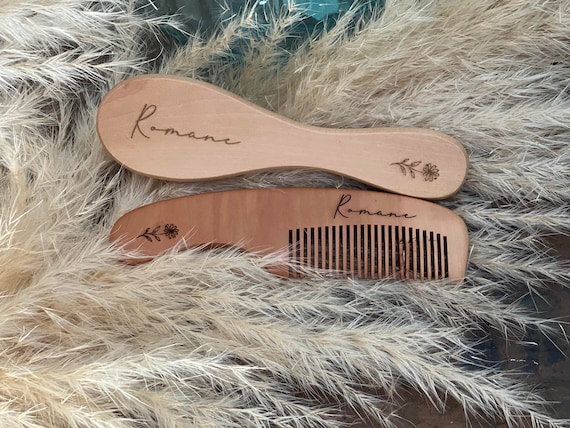 Brosse et peigne en bois personnalisés / cadeau naissance / bébé / enfant / objet personnalisé / bois
