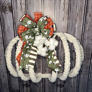 Yarn Wire Pumpkin, Yarn Pumpkin, Wire Pumpkin, Fall Pumpkin, Cotton pumpkin, Autumn Decor, Wall hanger, Home Decor, Fuzzy Pumpkin