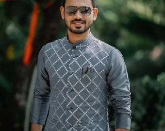 Charcoal Grey Kurta Set with Embellished Diamond-Patterned Nehru Jacket – Modern Ethnic Wear for Men