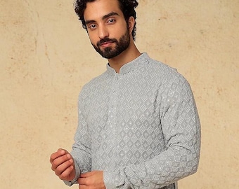 Herrpyjamasset med kraftigt Chikankari Kurta-mönster, indiskt kurta-pyjamasset för män, indiskt bröllopskläder, outfit för herrbröllopskläder, kläder för herrkläder