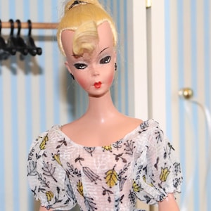 Falling Leaves small and large bild Lilli doll ( no doll)