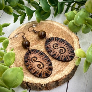 DIY Wood Burned Earrings - Positively Splendid {Crafts, Sewing, Recipes and  Home Decor}