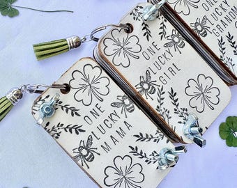 Personalized Mini Flower Press Keychain, Four Leaf Clover Press, Pocket Flower Press, Lucky Mama Gift, Lucky Girl Gift, Lucky Grandma Gift