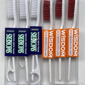 6 x Wisdom Smokers Extra Hard White/Brown Bristle Toothbrush With Floss