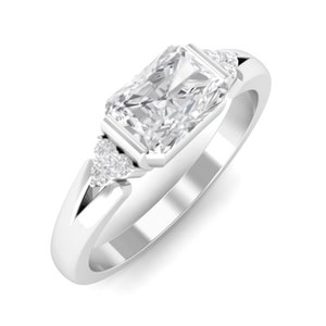 Ring met smaragd geslepen witte topaas: sterlingzilveren bruidsring