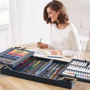 83 Jeu de crayons de couleur, Fournitures d'art de crayons de dessin avec  des crayons graphite au fusain, crayons de croquis pour adultes Artiste