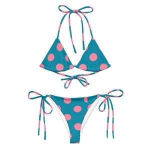 Bikini string recyclé à imprimé rétro et pois