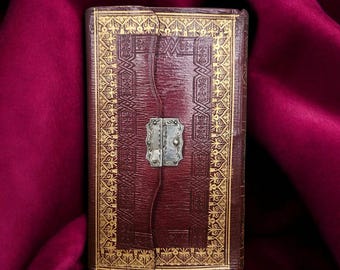¡RARO! Libro de oraciones encuadernado en cuero de 1824