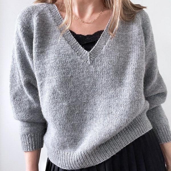 Strickmuster | Basic-Pullover mit V-Ausschnitt – 4 Muster in 1 | Mittelstufe| klassischer Raglanpullover, nahtloser Top-Down-V-Ausschnitt | Größen S bis 4X