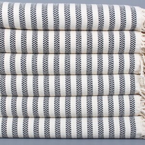Organic Beach Towel, Organic Cotton Towels, Black Towel, Chevron Peshtemal, 40x71 Inches Turkish Towel for Gift, Camping Peshtemal,