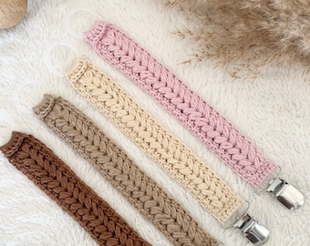 Crochet Pacifier Holder Pattern, US English & Swedish Terms (PDF)
