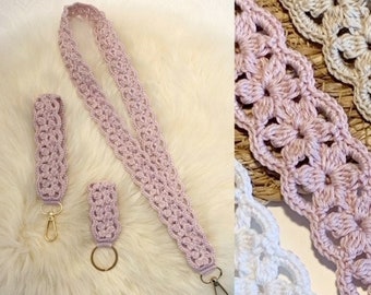 Crochet pattern Keychain and Wristlet Magnolia, English US Terms & Swedish, Virkmönster Söta Nyckelband i tre olika storlekar