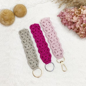 Patrón de crochet Pulsera, Llavero Magnolia, inglés (términos de EE. UU.) y sueco