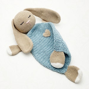 Crochet pattern Rabbit comforter, English US Terms & Swedish, Virkmönster Gullig Snuttekanin