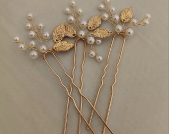 Delicate Pearl Gold Leaves Bridal Hair Pins | Bridesmaid Hair Pins | Gold Leaf Bridal Headpiece | Minimalist Pearl | Wedding Hair Accessory