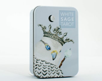 Baraja de Tarot Animal de Salvia Blanca de Theresa Hutch: Cartas de arte minimalista