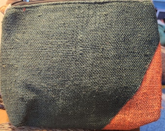 Handmade Hemp Cosmetics Bag: Eco-Friendly Travel Pouch