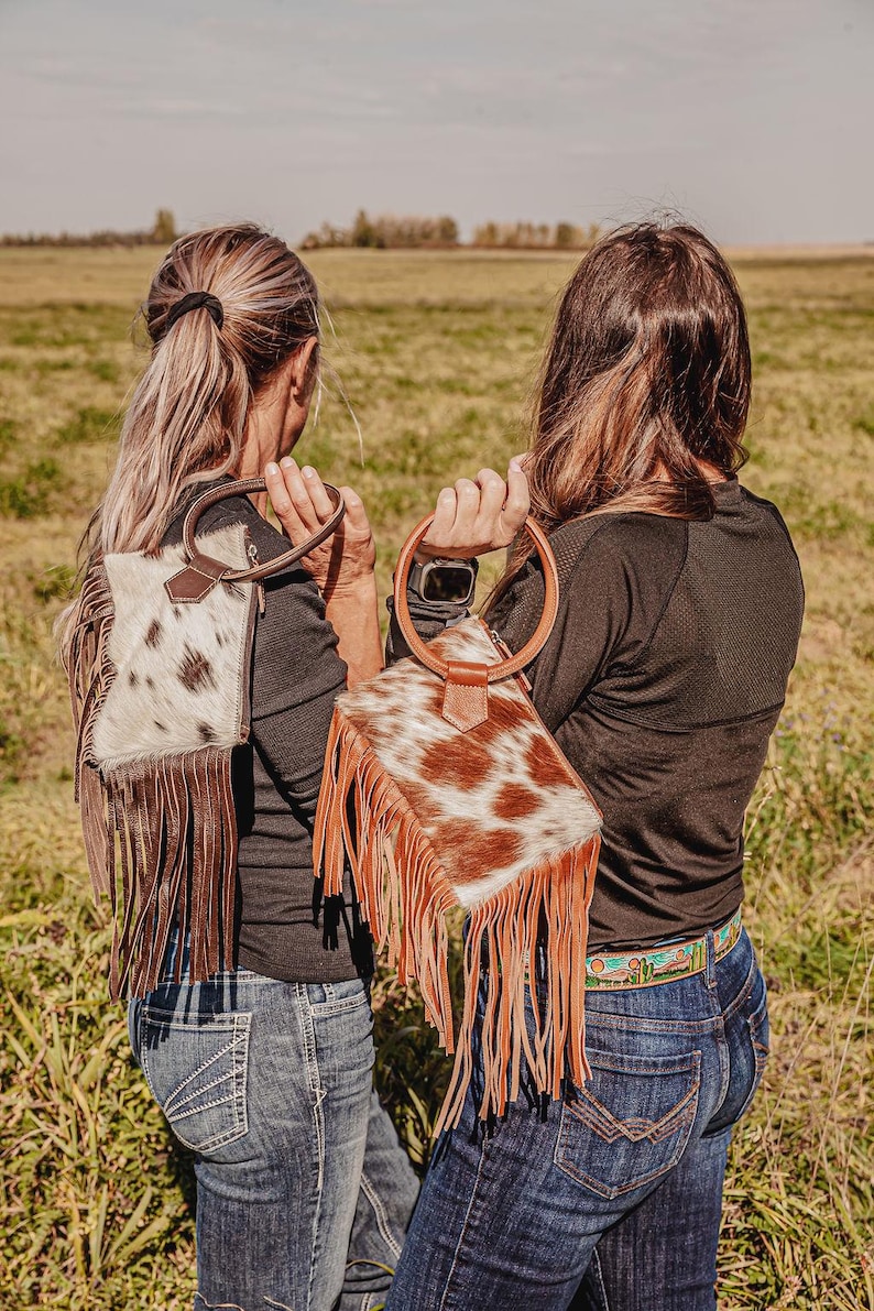 cowhide sling bags hand bag western purse western handbag hair on cowhide fanny pack (3)