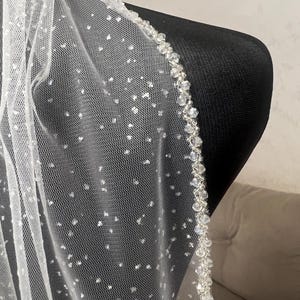 One tier crystal veil Glitter fingertip veil Sparkly cathedral veil Veil with crystals Angel cut veil Beaded shimmer veil